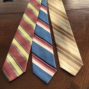 3 VINTAGE men’s polyester necktie ties 56” 3” wide